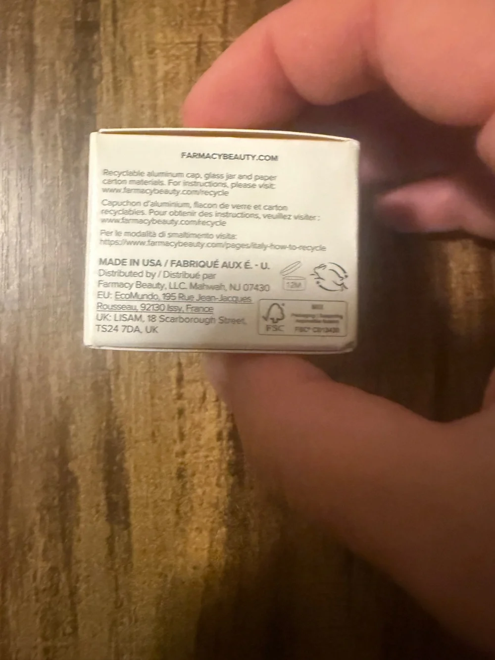 💛2/$25 FARMACY Lip Smoothie Vitamin C + Peptide Lip Balm
